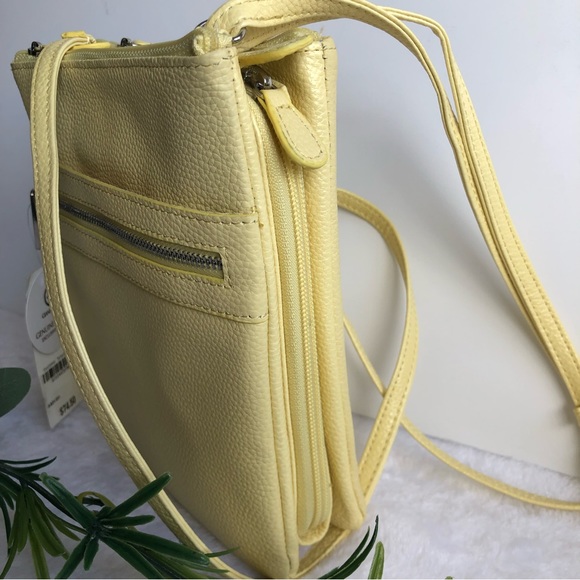 Giani Bernini Softy Core, Wheat, NWT - Picture 3 of 11